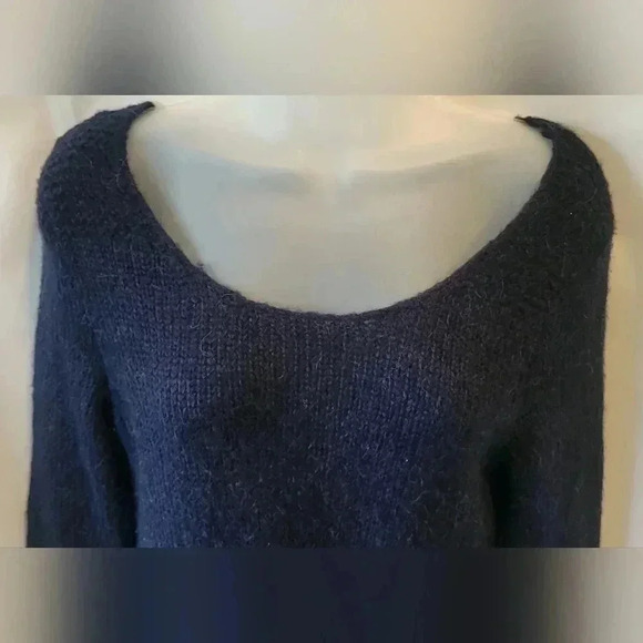 Women’s GAP Navy Blue Alpaca Knit Pullover Sweater - XSMALL - Picture 2 of 8